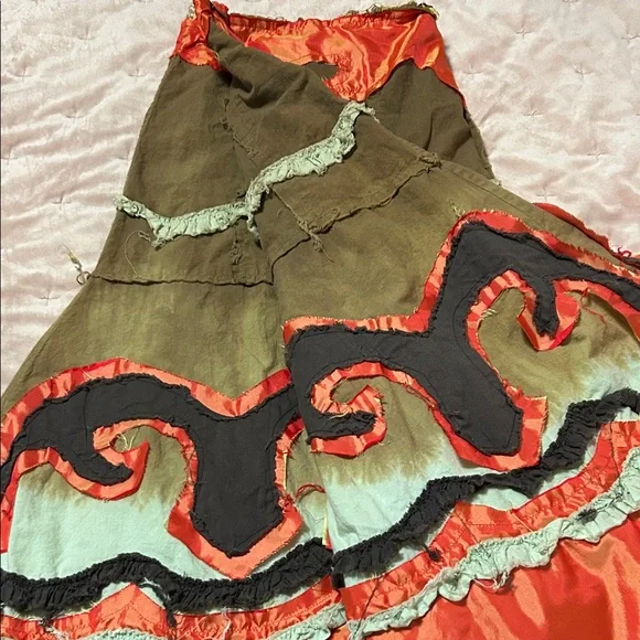 Candie's A-Line Skirt with Orange and Brown Tones - Picture 4 of 4